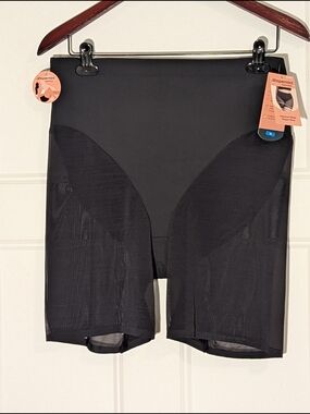 NWT. Shapermint High-Waist Black Sculpting Mesh Shorts. Sz XL.